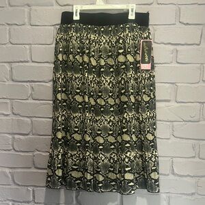 NEW Black and White Smocked Tiered Midi skirt size L
